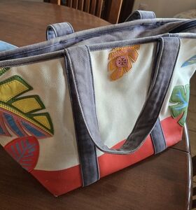 Tory Burch Leaf-Applique canvas beach bag